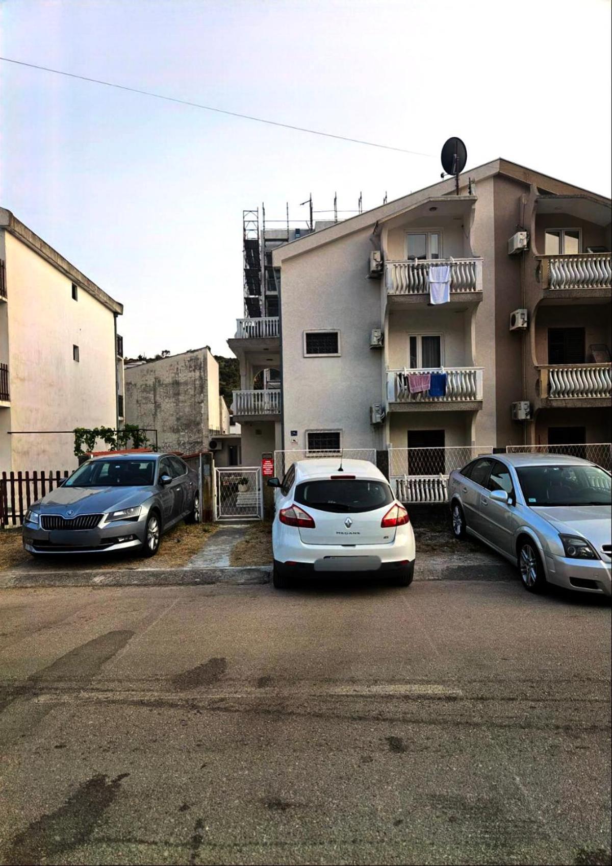 Apartments Skala Sutomore Eksteriør bilde