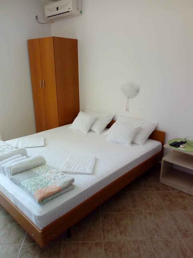 Apartments Skala Sutomore Eksteriør bilde
